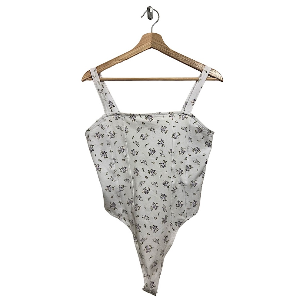 🍯 Floral pattern body suit • white & purple • H&M